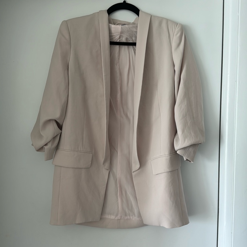 Aritzia Blazer Size S